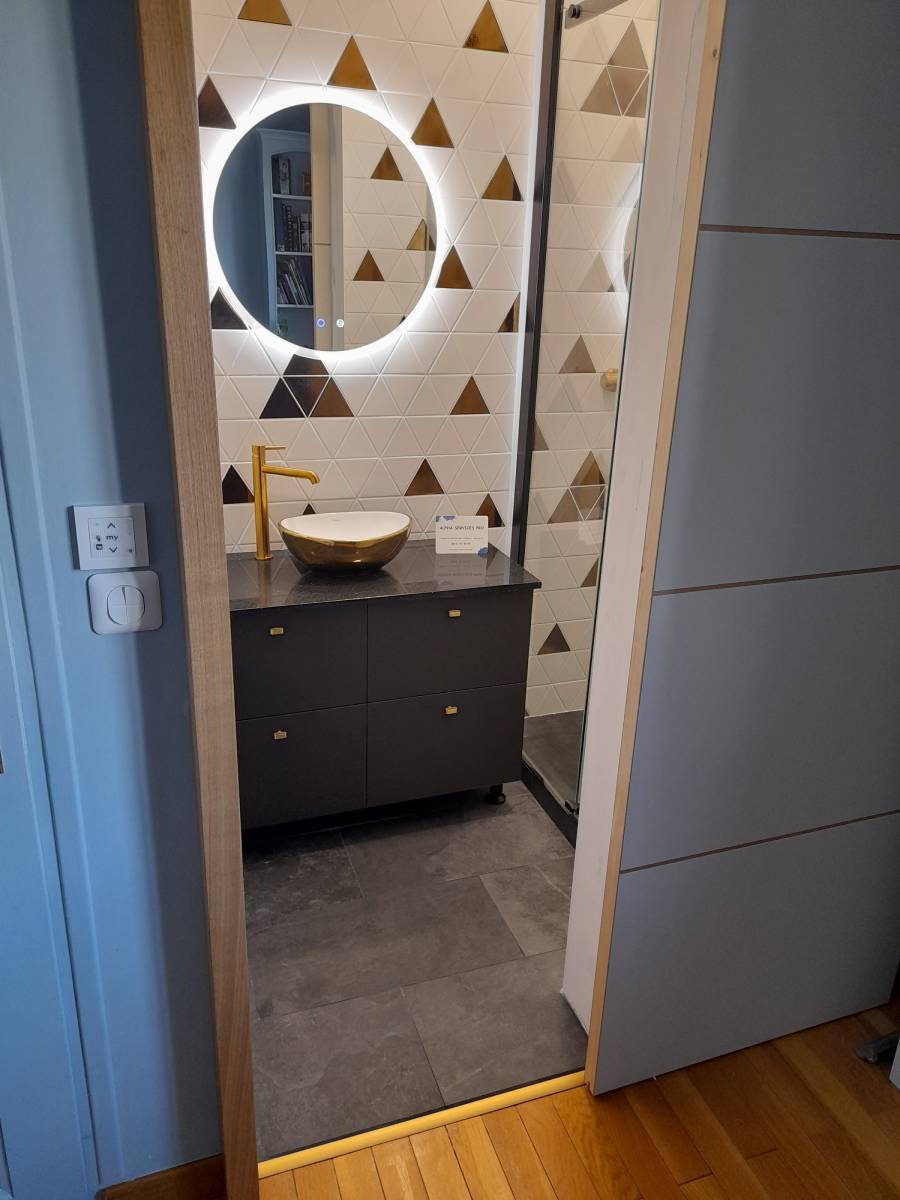 R&eacute;novation compl&egrave;te d'une petite salle de bain image 6