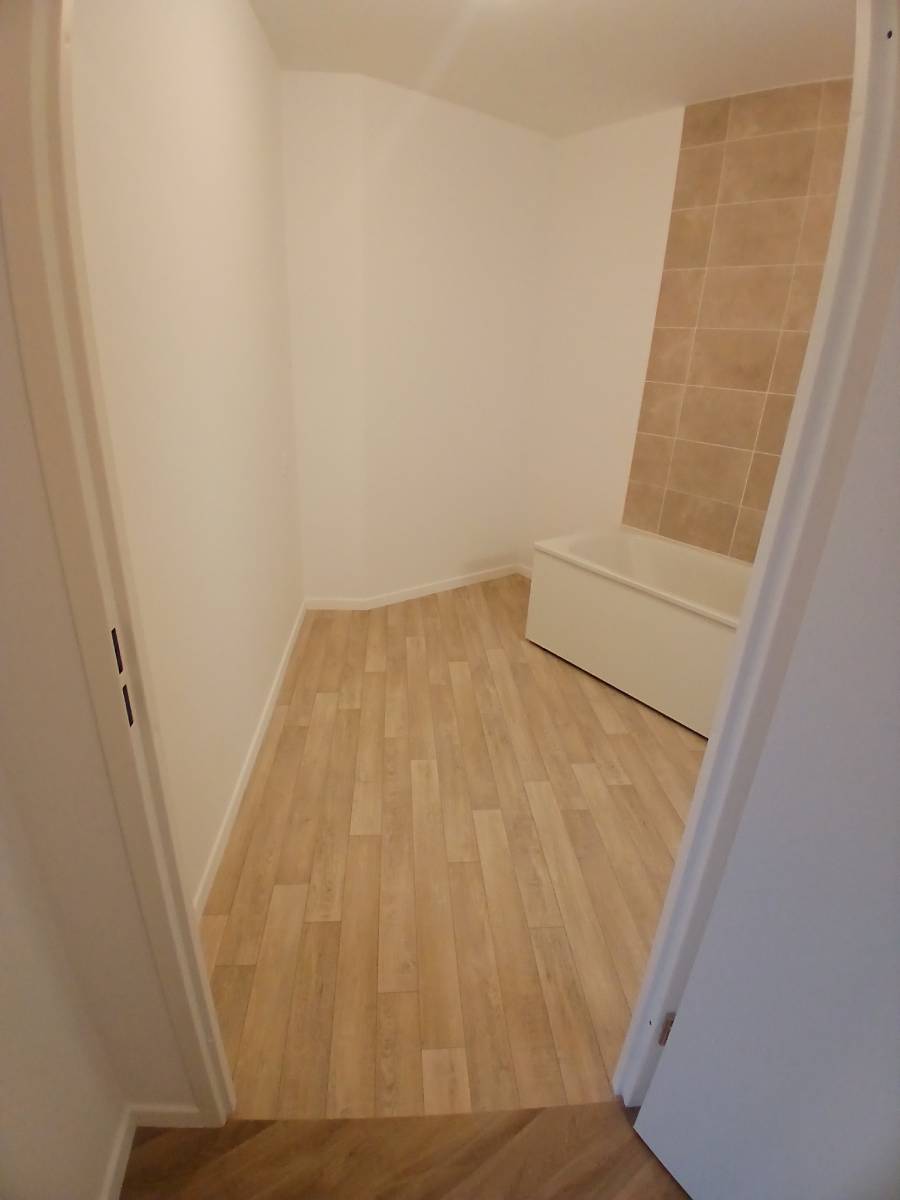 R&eacute;novation compl&egrave;te de salle de bain image 2