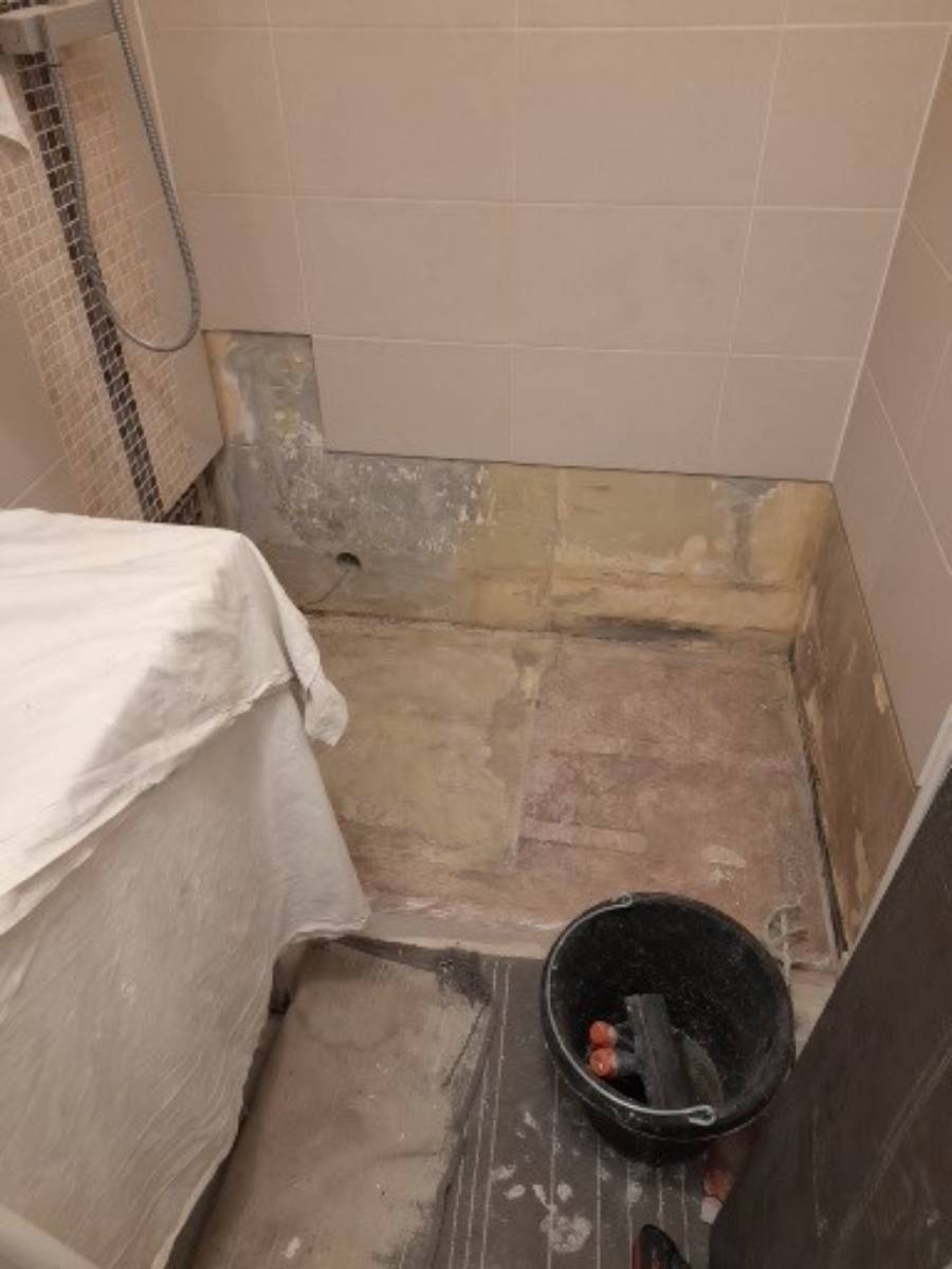 Remplacement de receveur de douche image 3