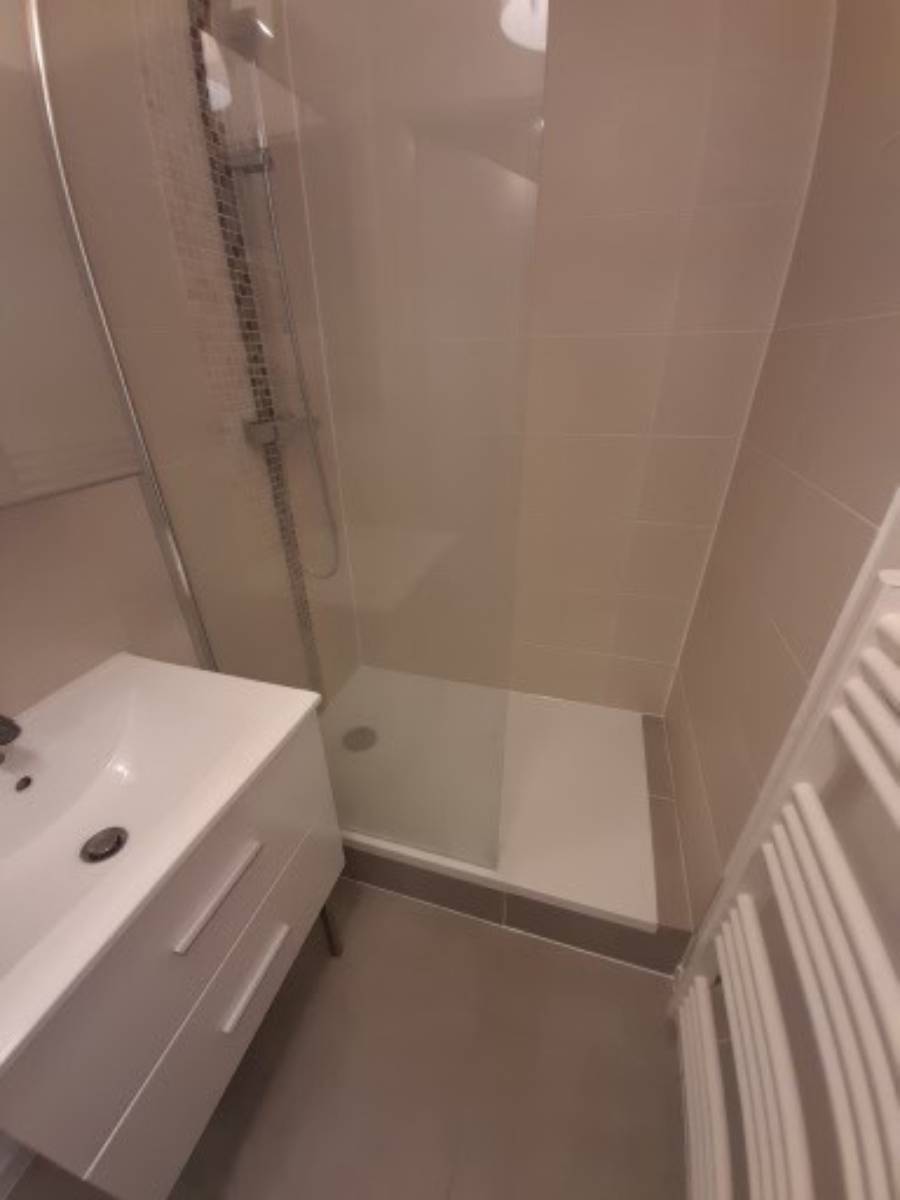 Remplacement de receveur de douche image 5